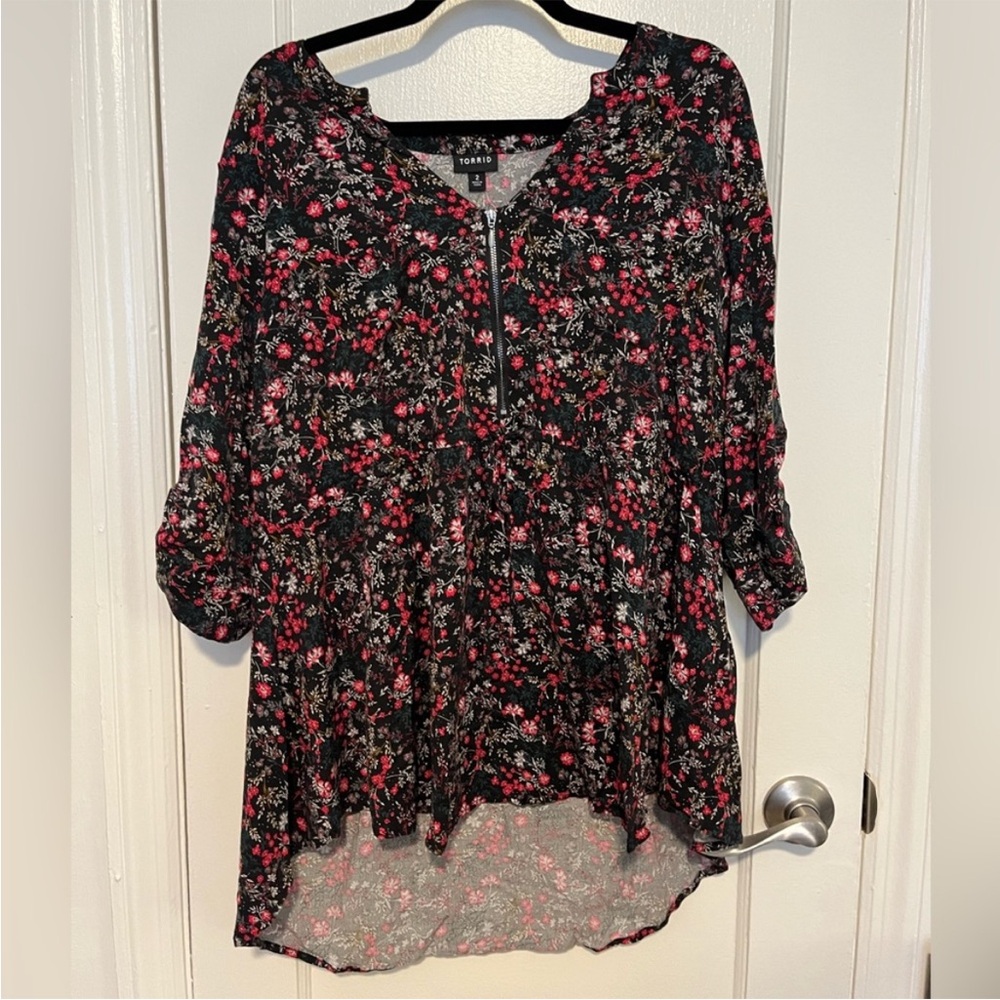 Torrid Babydoll Tunic with 3/4 Sleeves